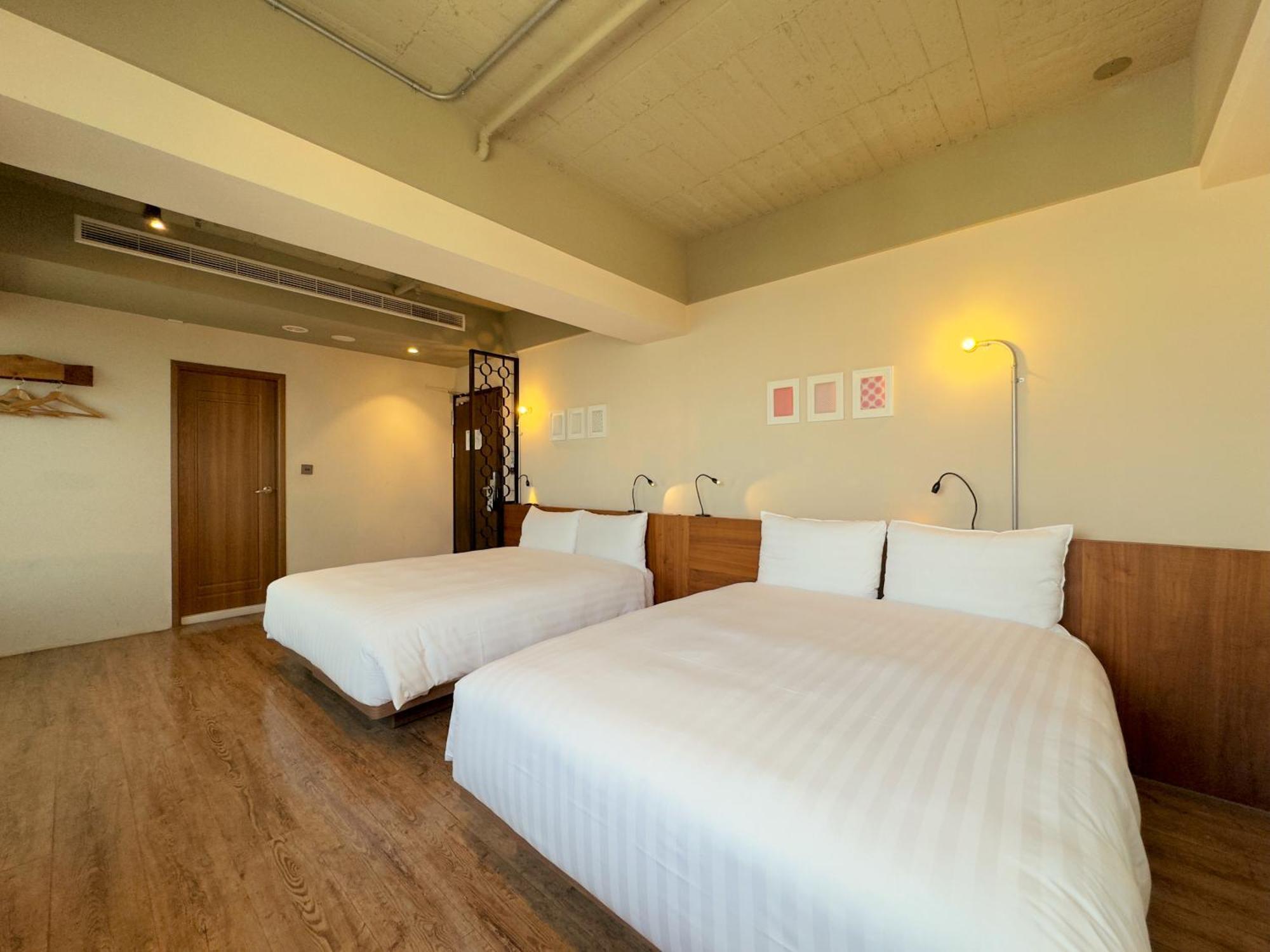 Roaders Hotel Tainan Chengda Værelse billede