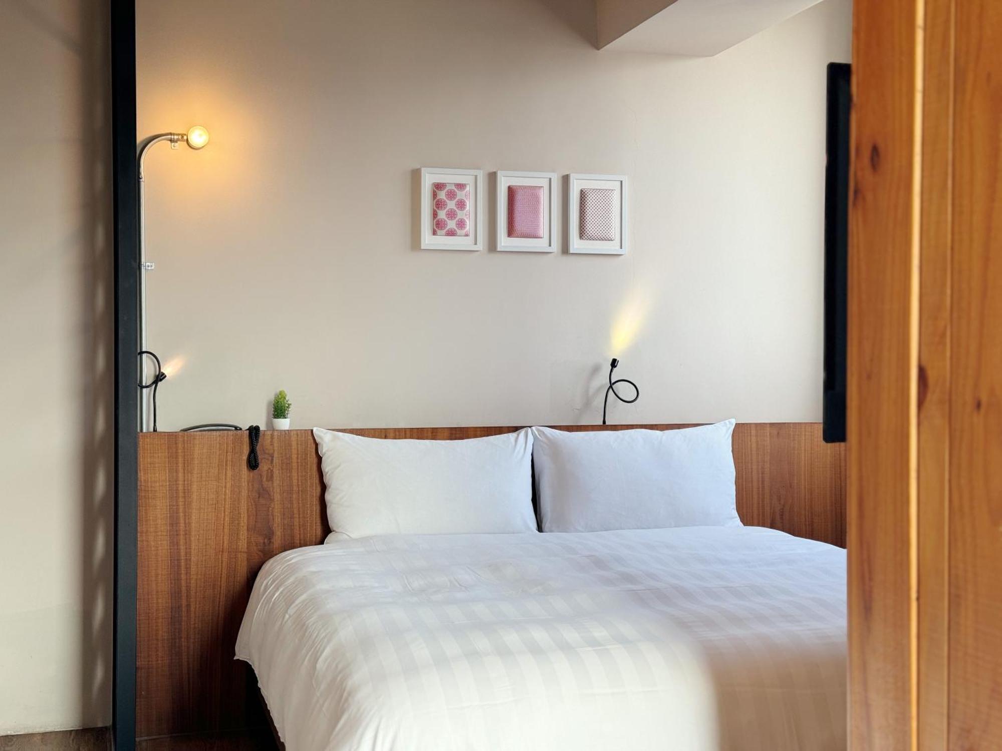 Roaders Hotel Tainan Chengda Værelse billede